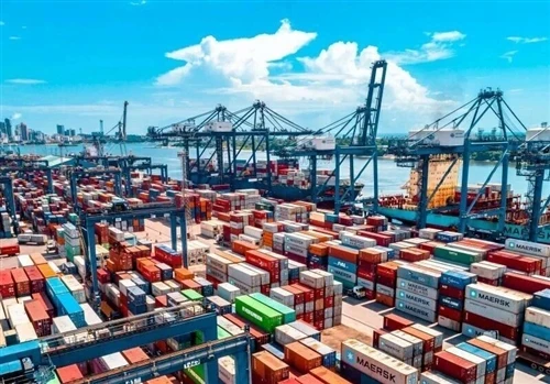 Maersk Bir Liman Atlama Bildirimi Daha Yayınladı: Tekrarlanan Konteyner Düşme...